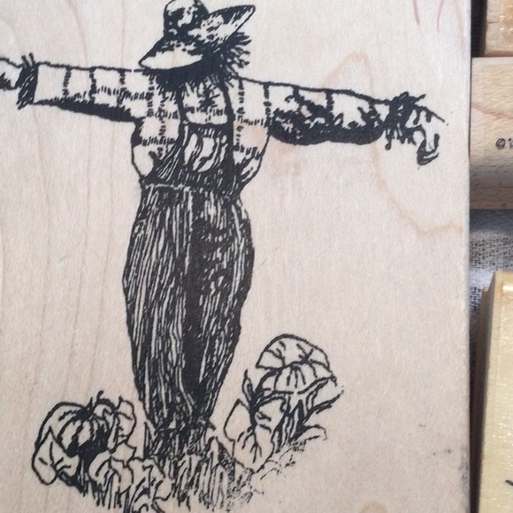 Lot of 23 wooden rubber art stamps. Mixed holidays and other themes. - Picture 5 of 6